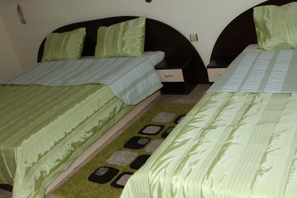 Vlasta Family Hotel 라브다 외부 사진
